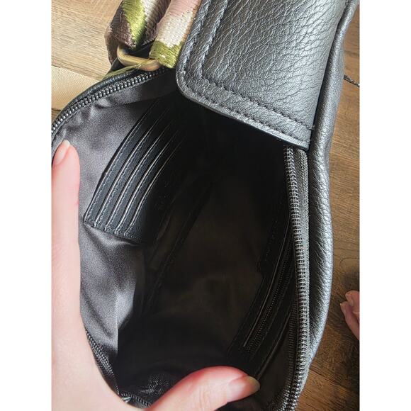 Urban Originals Anthropologie Black Boho Sling Crossbody Organizer Purse - Picture 6 of 7